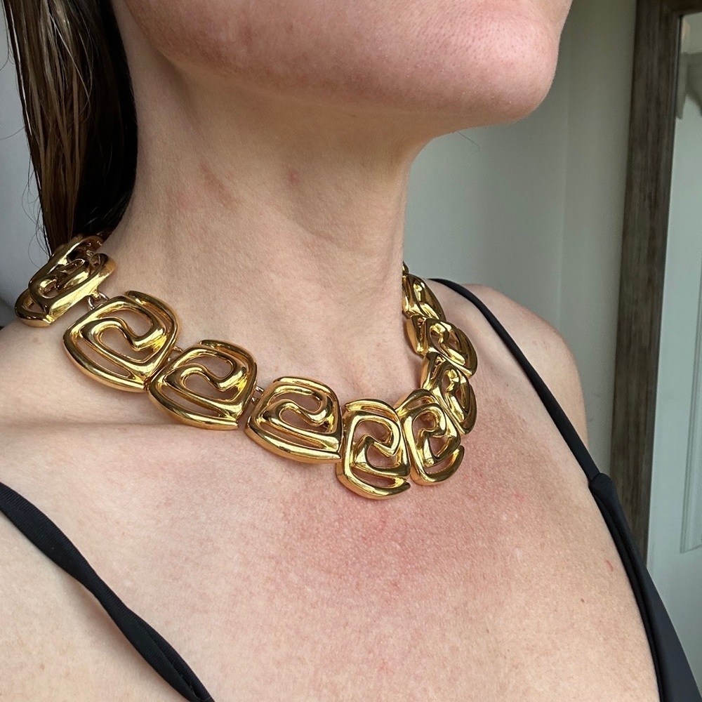 Anne Klein Gold Vintage-Inspired Necklace - Picture 4 of 4